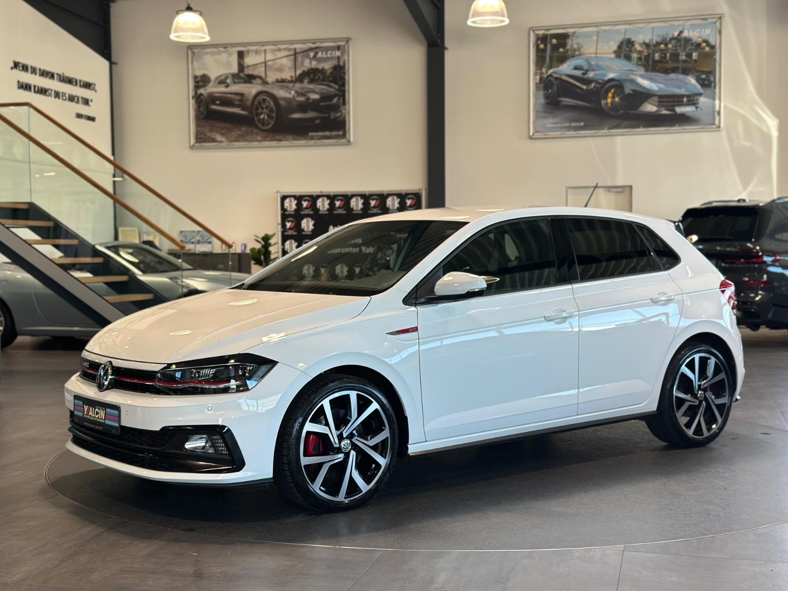Volkswagen Polo 2.0 TSI DSG GTI 2.HA/S-HEFT/NAVI/8xBEREIFT