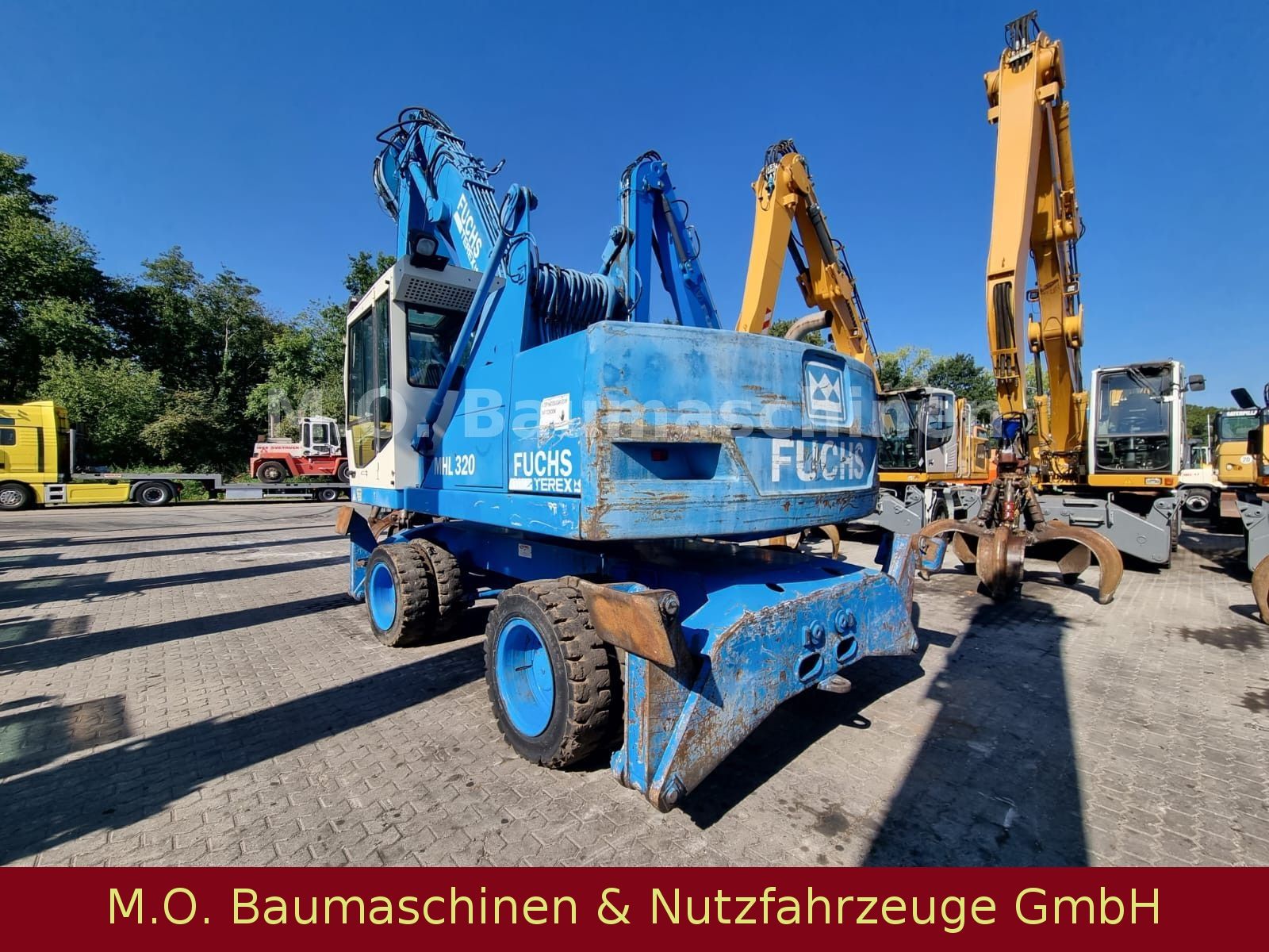 Fahrzeugabbildung Fuchs Terex MHL 320 / Polyp/ Liftkabine