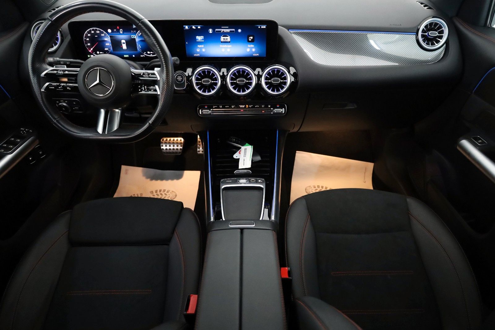 Fahrzeugabbildung Mercedes-Benz GLA 250 e AMG line,TLeder,Navi,LED,SH,Kamera,ACC