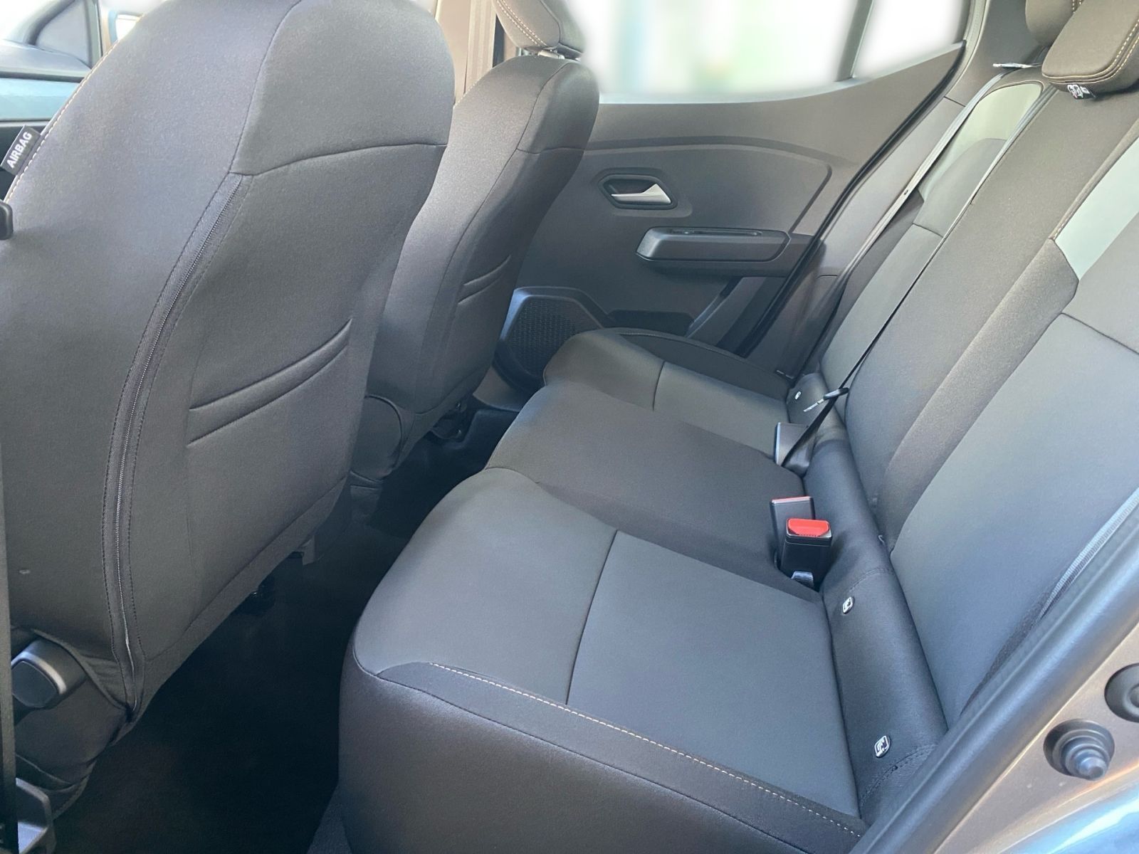 Fahrzeugabbildung Dacia Sandero III 1.2 ECO-G 120 Stepway Extreme *NAVI*