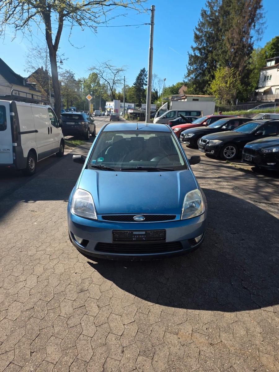 Ford Fiesta 1.4 16V Trend EST