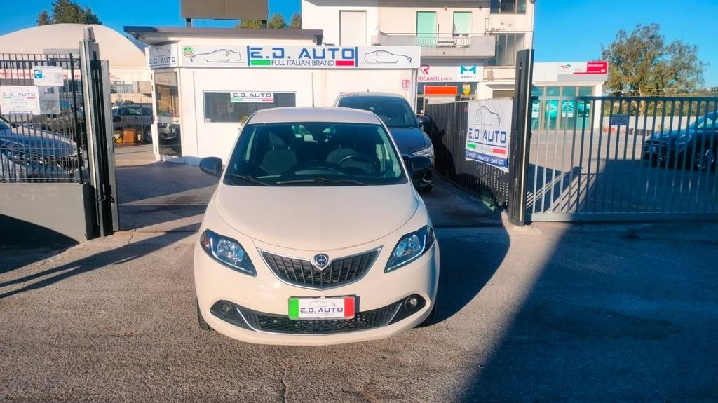 Image of Lancia Ypsilon