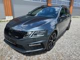 Skoda Octavia 2.0 TSI DSG RS60 Combi RS60 - Skoda Octavia RS60 mit Benzin-Antrieb