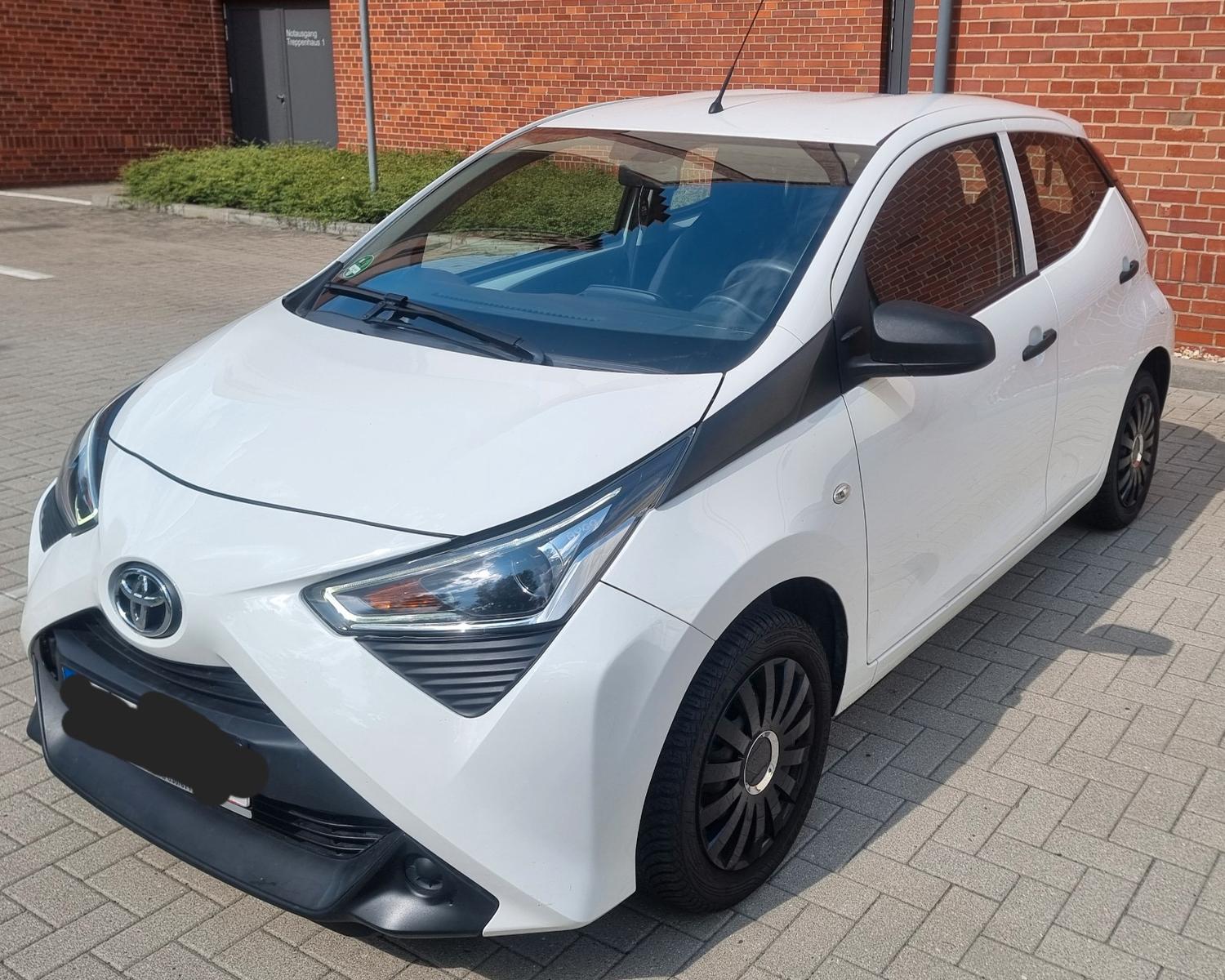 Toyota Aygo (X) 1,0-l-VVT-i x