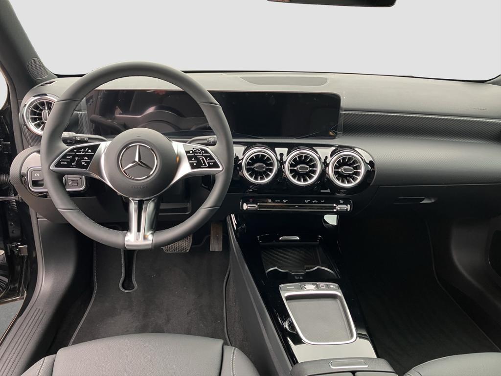 Mercedes-Benz A-Class Distronic*AHK*360*Night*Totwinkel-Assist*, миниатюра 6