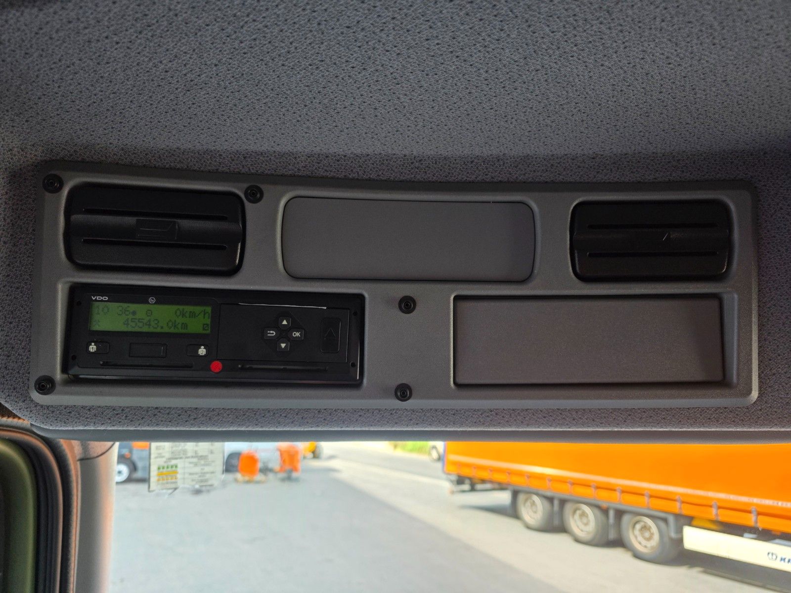 Fahrzeugabbildung Mercedes-Benz Atego 1018 A 4x4 Pritsche Plane mehrfach vorh.