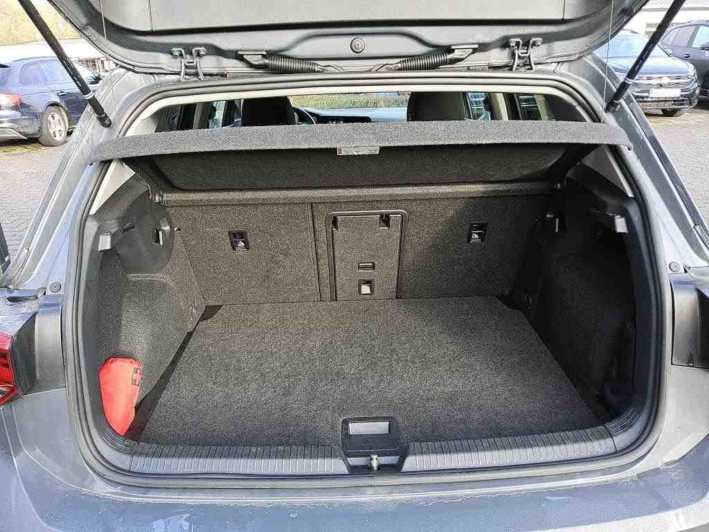 Volkswagen Golf - Bild 8