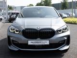 BMW 118i M-Sportpaket PANO LED ALUFELGEN 19 ZOLL ACC - BMW 118: Sportpaket 118i M