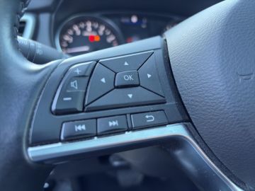 Nissan Qashqai N-Connecta DCT*Pano*Navi*360*RFK*FSH*SHZ