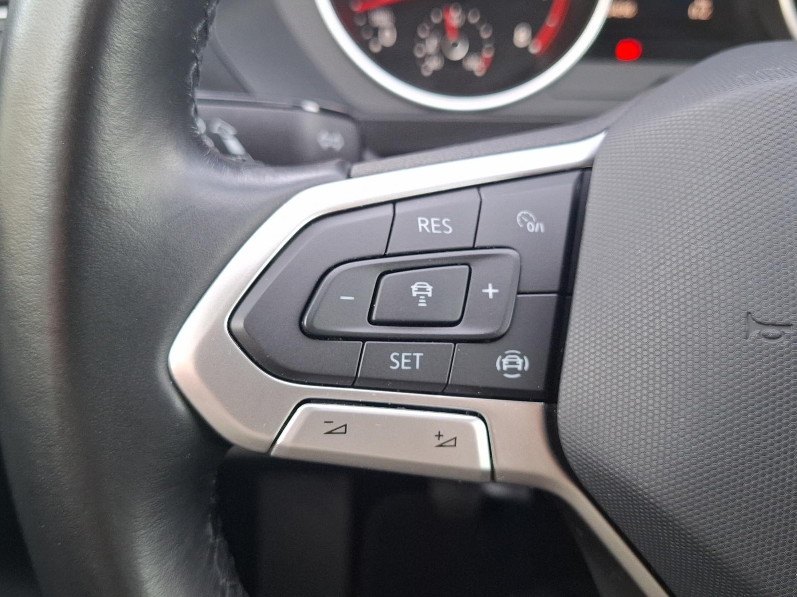 Volkswagen Tiguan TSI Life LED CarPlay ACC PDC SHZ 18", миниатюра 22