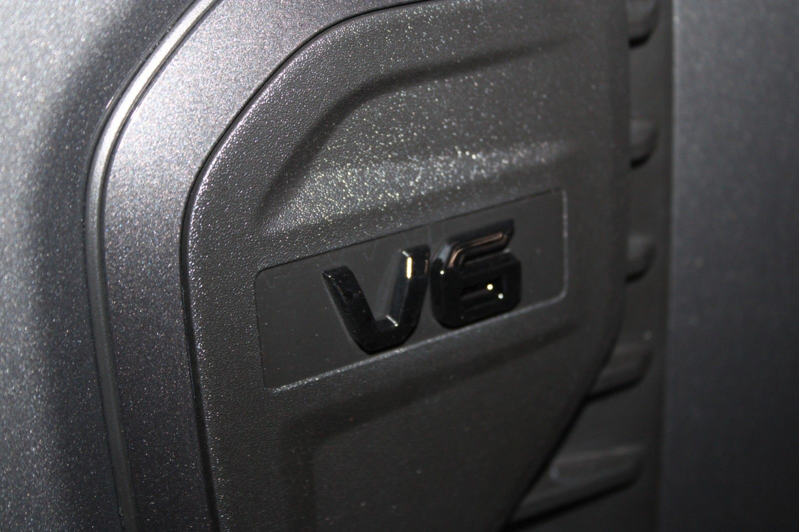 Fahrzeugabbildung Ford Ranger Wildtrak Automatik AHK STANDH. HARDTOP