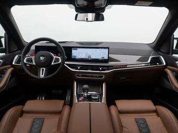 2025 BMW X5 M — миниатюра 39
