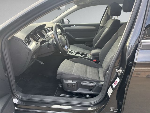 Passat Variant 1.5 TSI DSG LED+NAVI.+KAMERA+ACC+