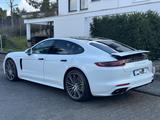 Porsche Panamera 4 -4S Bose LED Leder Navi R. Cam - Porsche Panamera in Bonn