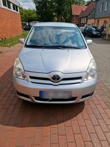 Toyota Verso 2,2 Ltr  Diesel Tüv neu  7 Si... - Toyota Verso aus 2005