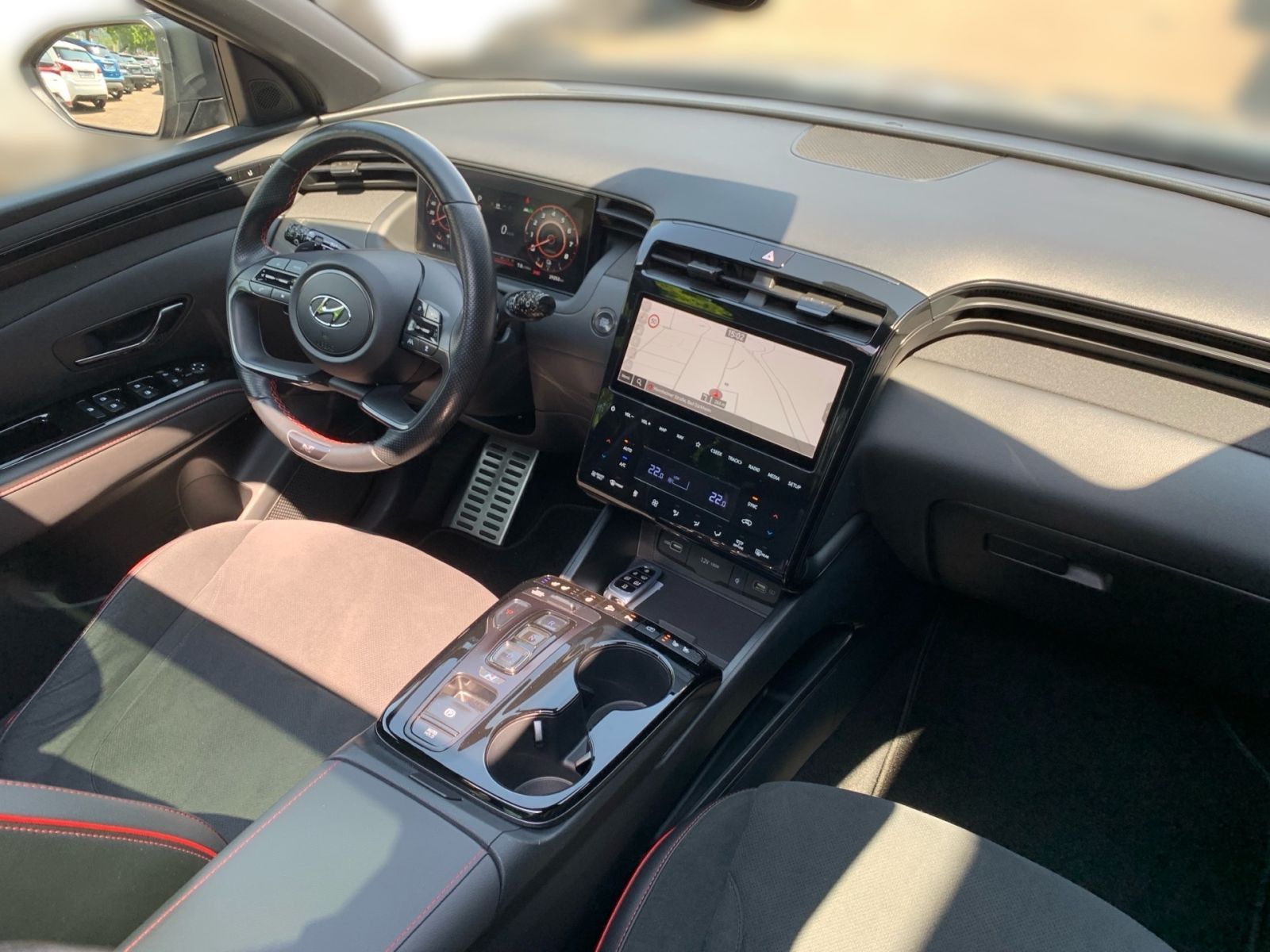 Fahrzeugabbildung Hyundai TUCSON 1.6 T-GDI N Line Hybrid 4WD PanDach 360