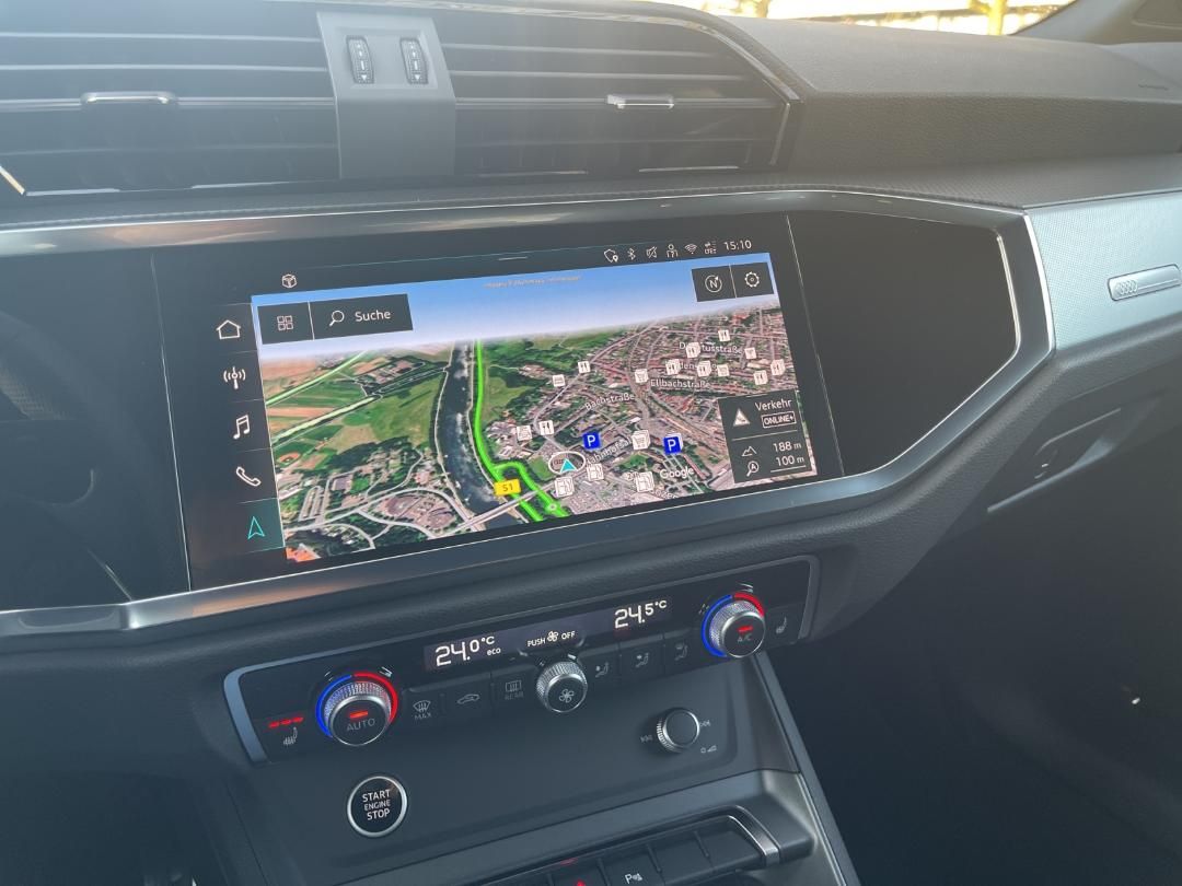 Fahrzeugabbildung Audi Q3 SUV S line Q3 35 TFSI S-tronic 2x AHK Pano So