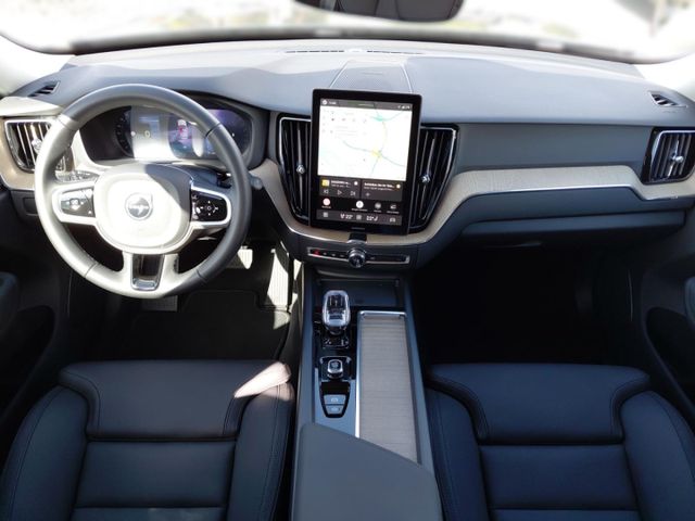 VOLVO XC 60 (Bild 20 von Array)