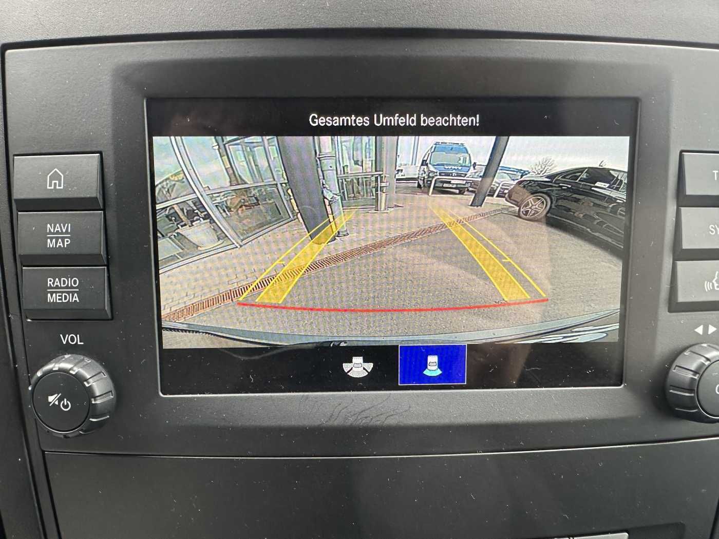 Fahrzeugabbildung Mercedes-Benz Vito 116 CDI Tourer Pro 9Sitze 2xKlima Audio40