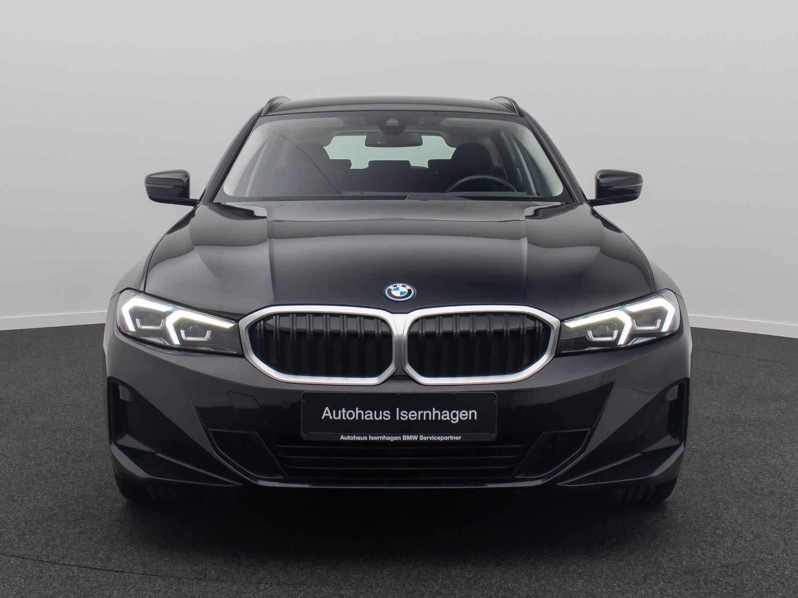 Fahrzeugabbildung BMW 320e  DAB CockPitPlus PDC WidscreenDisplay LED