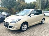Renault Scenic III Dynamique*TÜV NEU*K-LESS GO*PDC - Renault Scenic Dynamique mit Benzin-Antrieb
