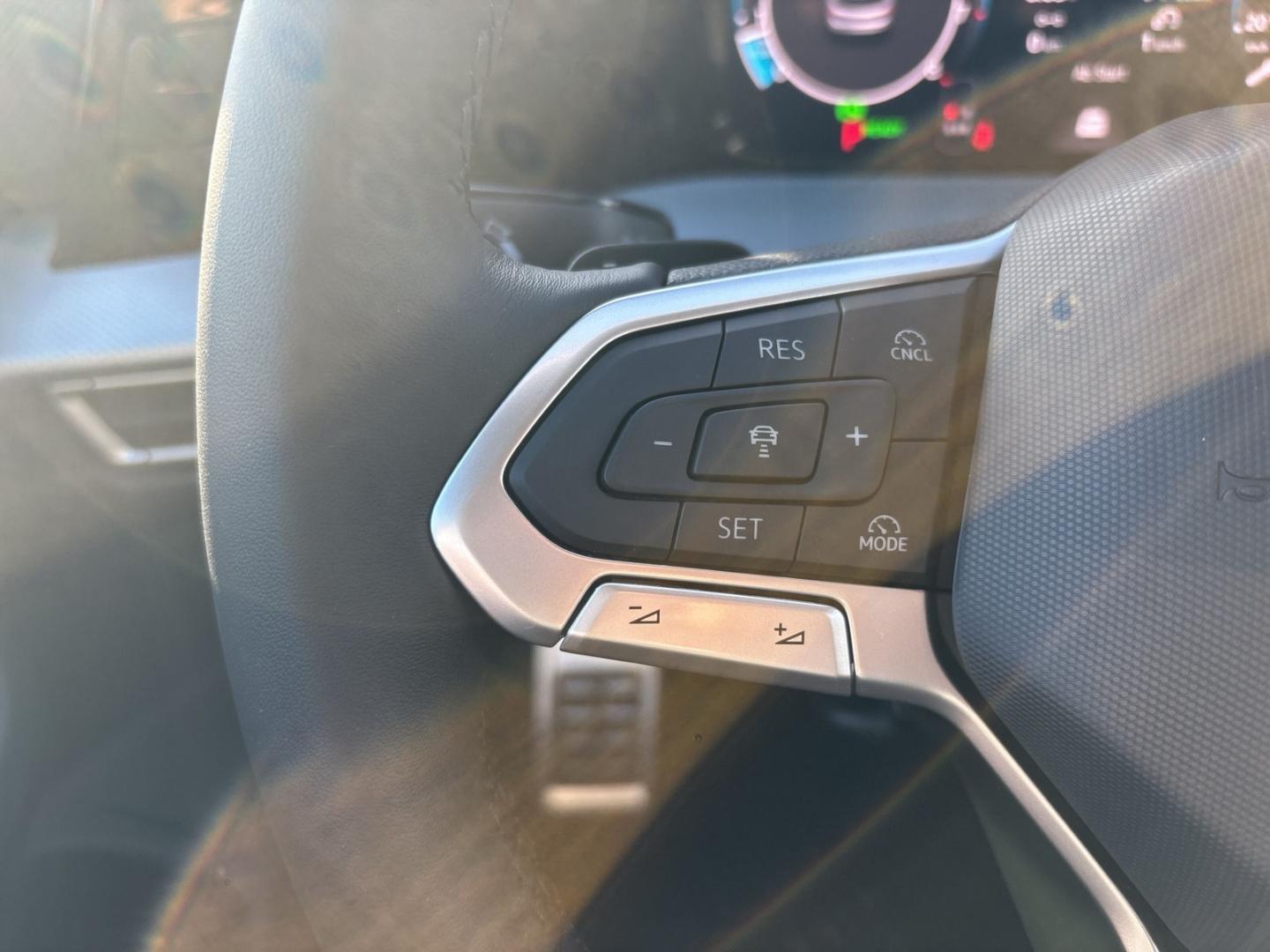 Volkswagen Golf GOAL 1,5 eTSI AHK-el. klappb. Digitales Coc, миниатюра 11