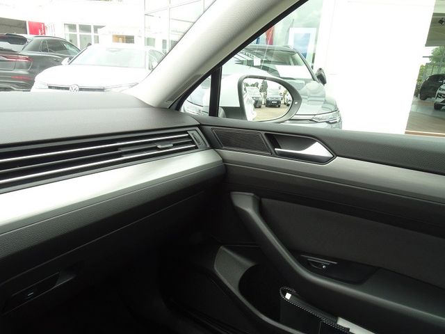 Passat Variant 1.5 TSI DSG Conceptline / 1.99 %