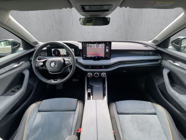 Superb Combi Selection 2.0 TDI 4x4 DSG/L+S/19
