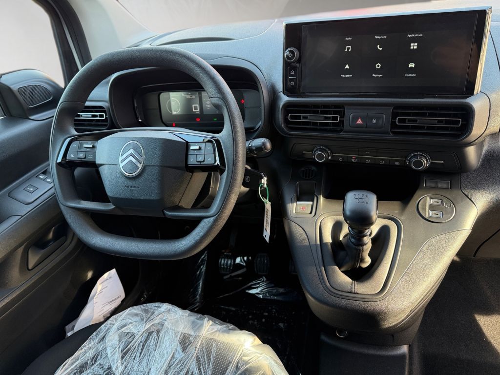 Fahrzeugabbildung Citroën Berlingo 1.5 Diesel 100 M*Laderaumboden*Carplay
