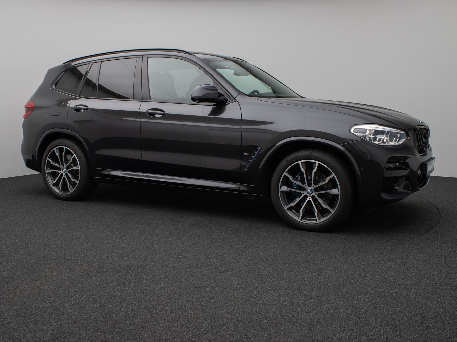 Fahrzeugabbildung BMW X3 xD30e M Sport Panorama 360°HUD DAB HiFi 20Zl