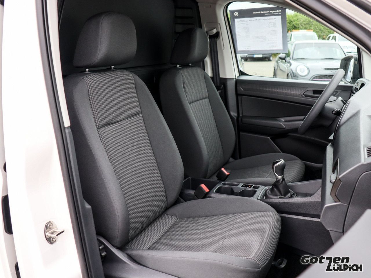 Fahrzeugabbildung Volkswagen Caddy Cargo 2.0 TDI Klima AHK App-Connect ZV