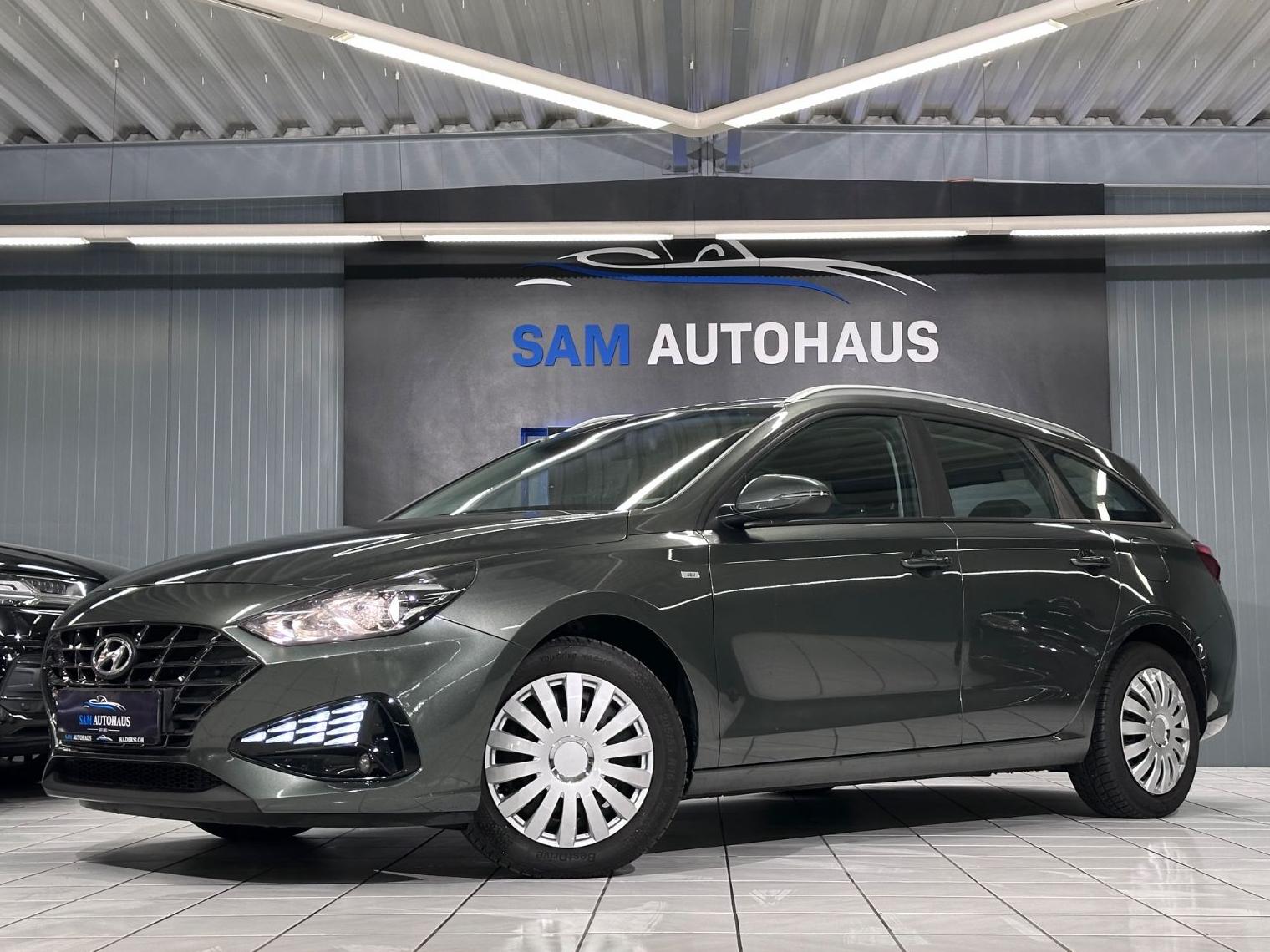 Hyundai i30 cw Trend 1.5 Mild-Hybrid *NAVI*SHZ*LKHZ*RFK*