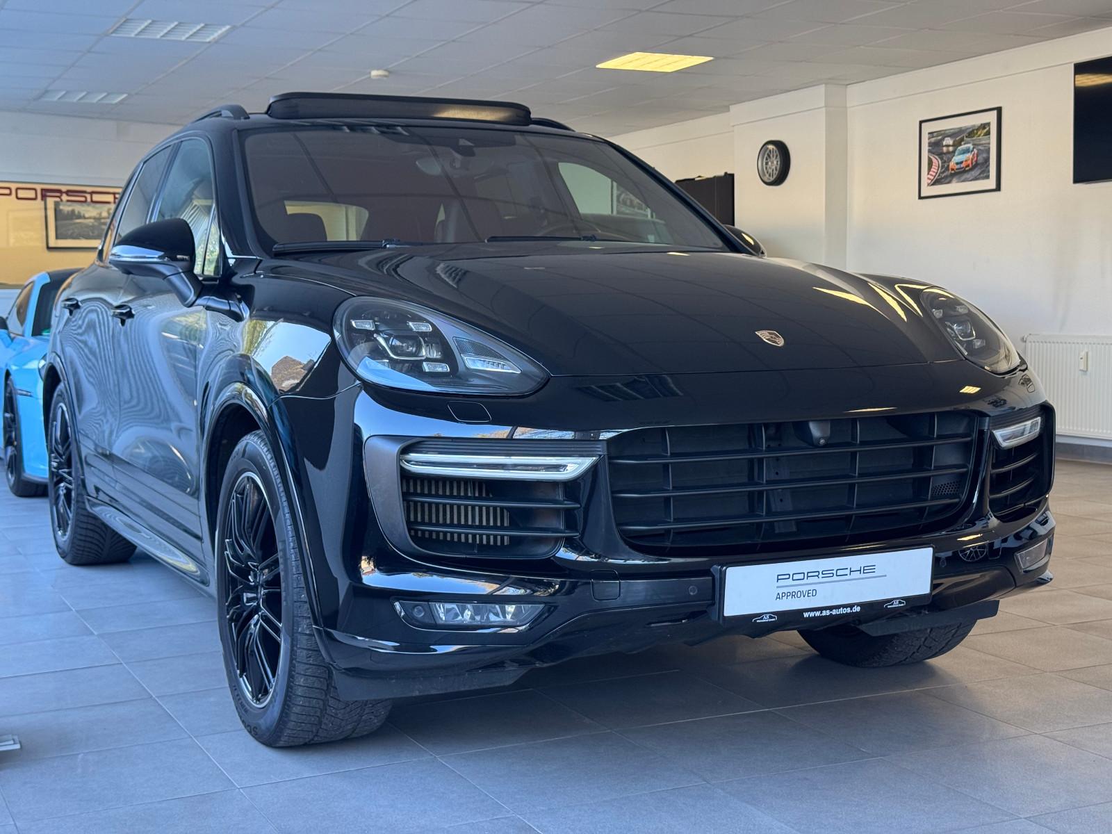 Porsche Cayenne GTS LED Panorama Soft-Close Key Fond-TV
