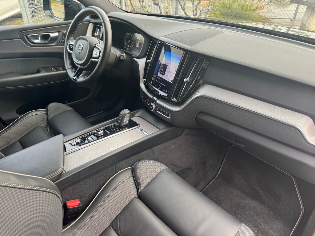 Volvo XC60 R Design Volvo XC60 R Design