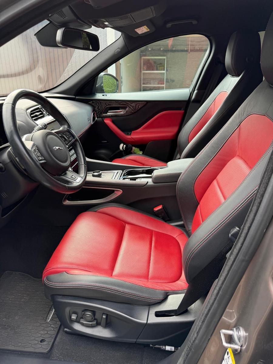 Jaguar F-Pace 35t AWD R-Sport Automatik R-Sport