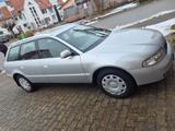 Audi A4 1.8 Avant - - Audi A4 aus 1999: Kombi