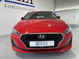 Hyundai i30 YES! Plus*LED*SHZ*Navi*Cam* - Hyundai i30 in Oldenburg