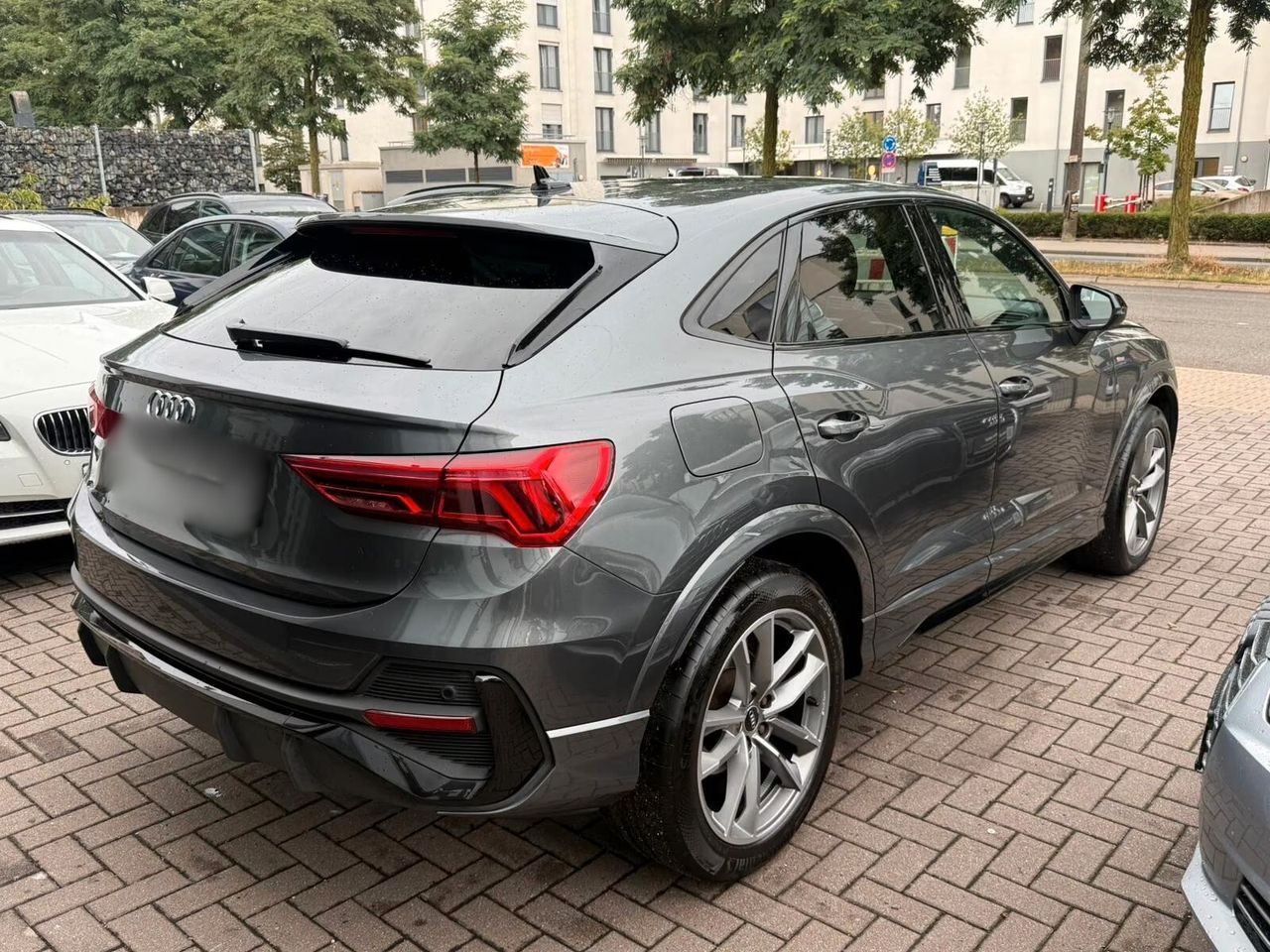 Audi Q3 35 TFSI S line edition imagem 3