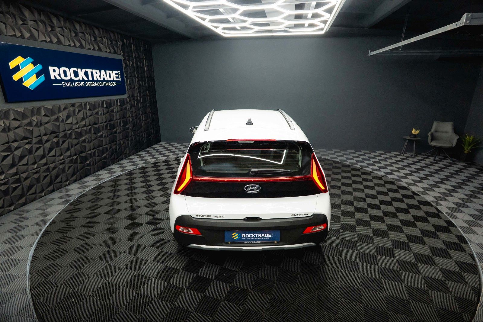Fahrzeugabbildung Hyundai BAYON Intro Edition MildHybrid DCT 2WD Pluspaket