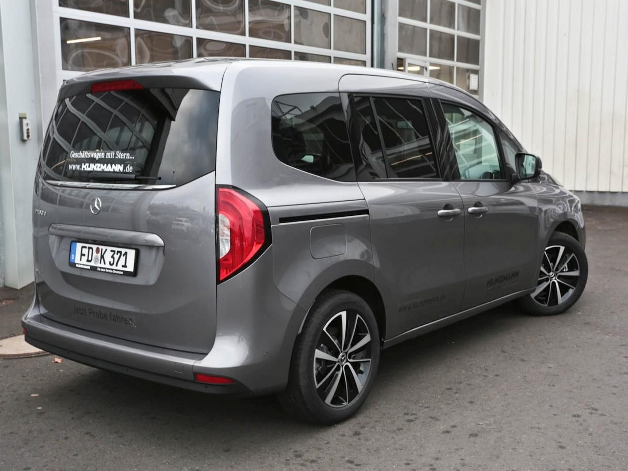 Mercedes-Benz T 180 d PROGRESSIVE Standard Navi Kamera imagem 3