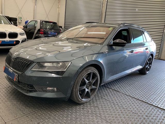 Skoda Superb Combi Sportline 4x4