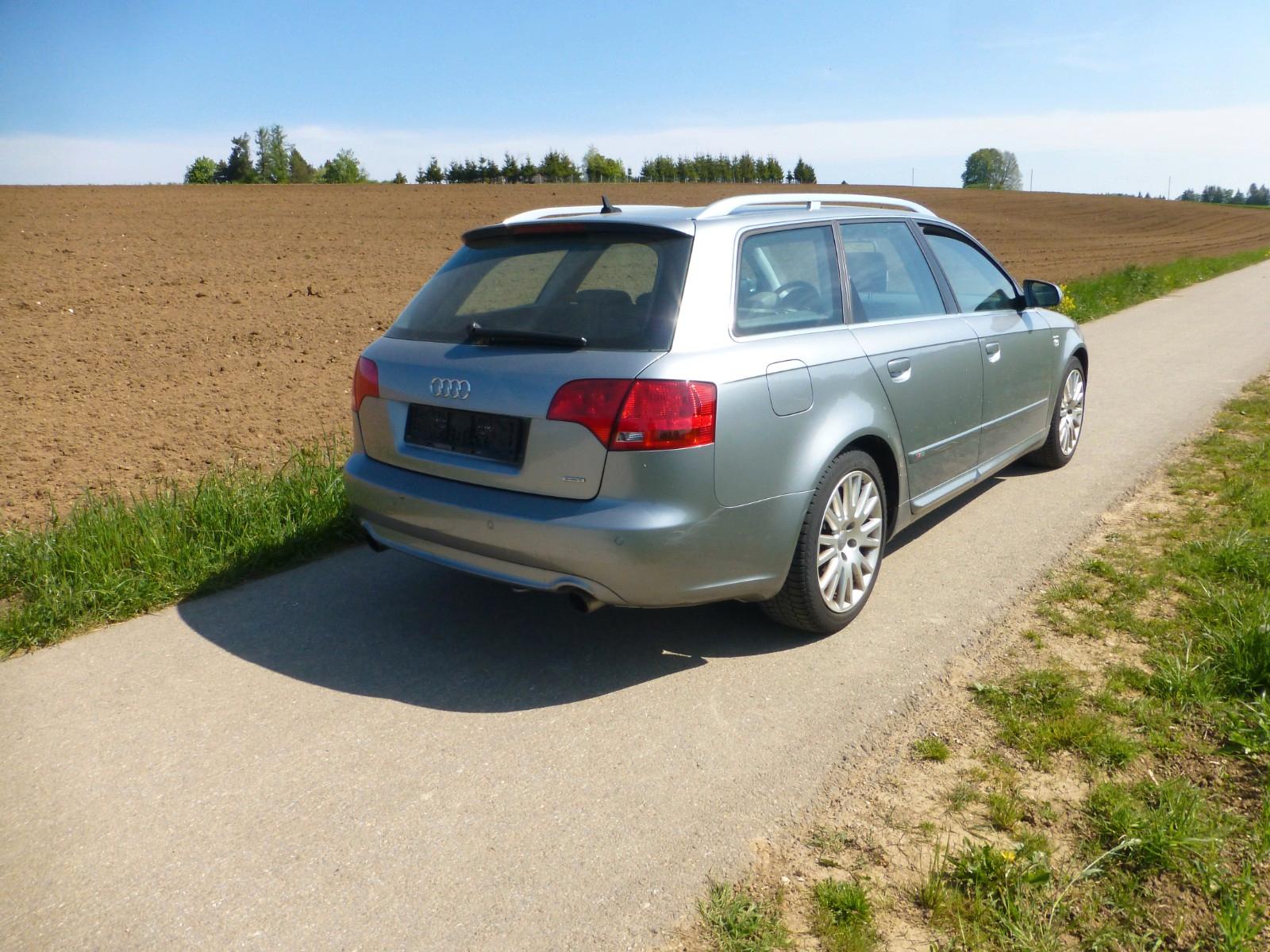 Audi A4 2005 — rear view