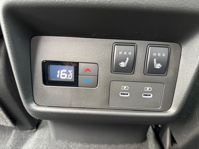 Fahrzeugabbildung Nissan X-TRAIL 1.5 VC-T MHEV 163 PS Xtronic 4x2 N-Conne