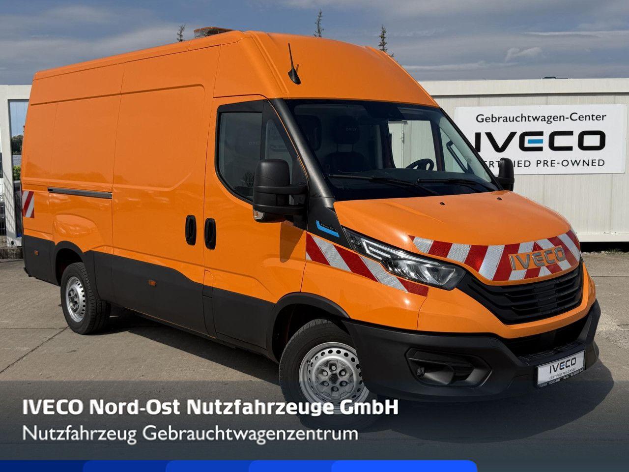 Iveco Daily 38S14EV AccuBox / Warnbalken / AHK / BOTT