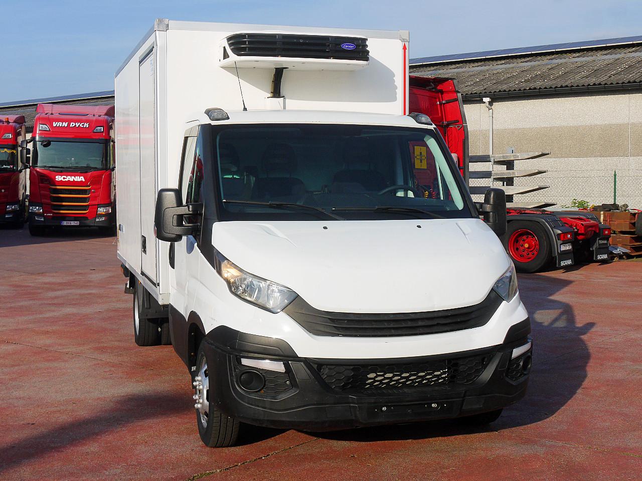 Iveco 35C14 DAILY KUHLKOFFER CARRIER XARIOS 350 LBW