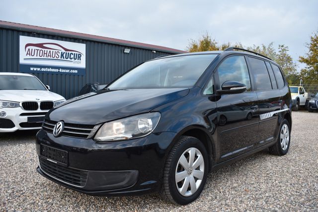 Volkswagen Touran Comfortline BMT 7 Sitzer