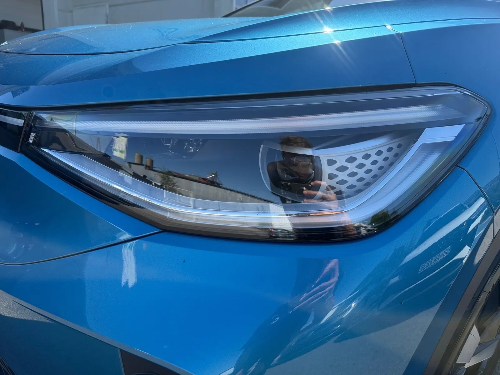 Volkswagen ID.4 Pro *WÄRMEPUMPE*AHK*HARMAN KARDON*KAMERA*, миниатюра 4