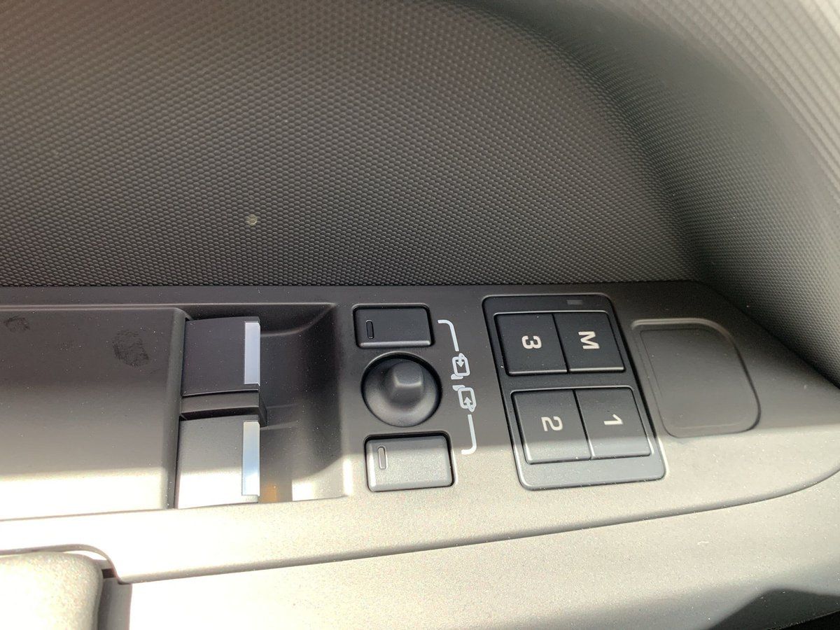 Land Rover Defender - Bild 17