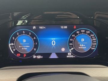 Volkswagen Golf - 11