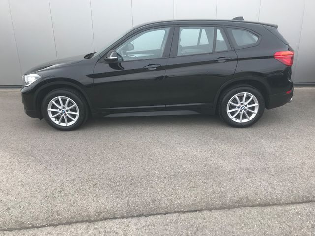 BMW X1 sDrive 18i Facelift*PDC*Multi*Sitzheizung*Nav